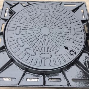 Nắp hố ga composite 900×900 khung âm nắp tròn CT-03- Độ bền lên tới 50 năm.