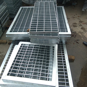 tam-grating-mạ-kẽm-nhúng-nóng-01