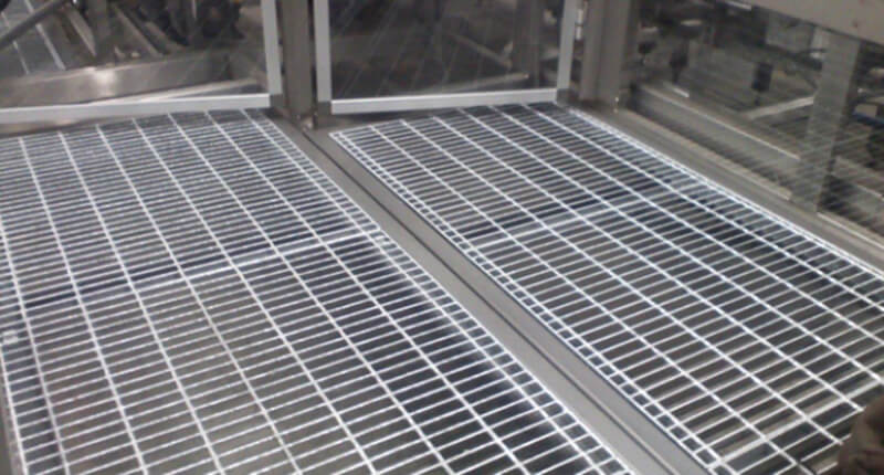 tam-grating-cho-nha-xuong-4